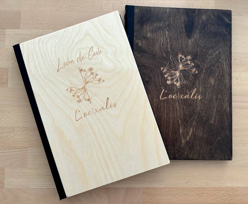 Carte menu en bois avec pochettes pour restaurant et carte des vins à Lautrec 81