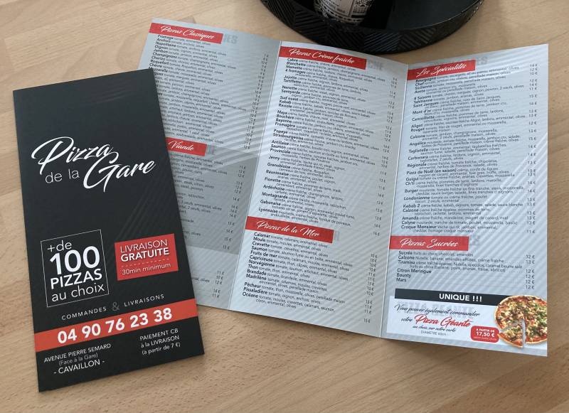 Carte pizzas en carton 2 volets A4 pour pizzeria à Apt 83