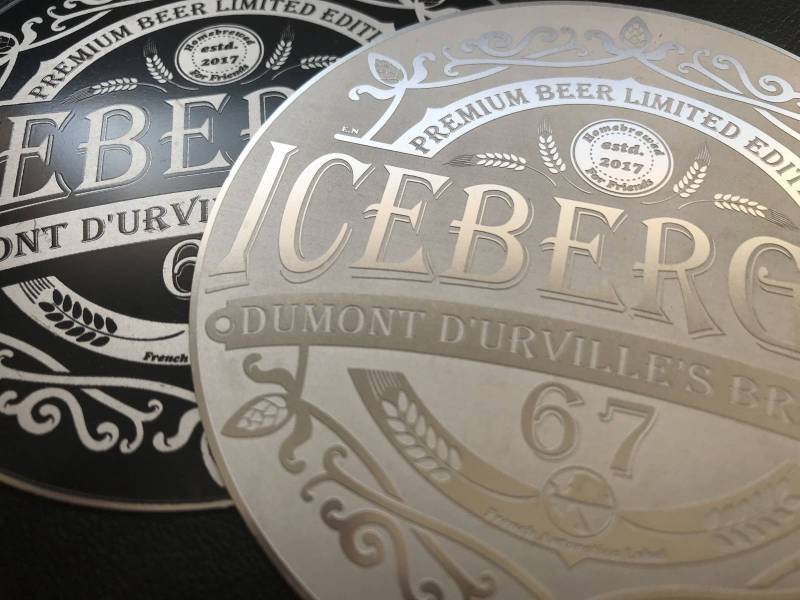 Dessous de verre en acier argent gravé collector