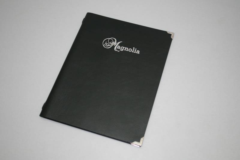 Menu de restaurant en cuir épais véritable noir A5 pour carte des boissons à Berne en Suisse