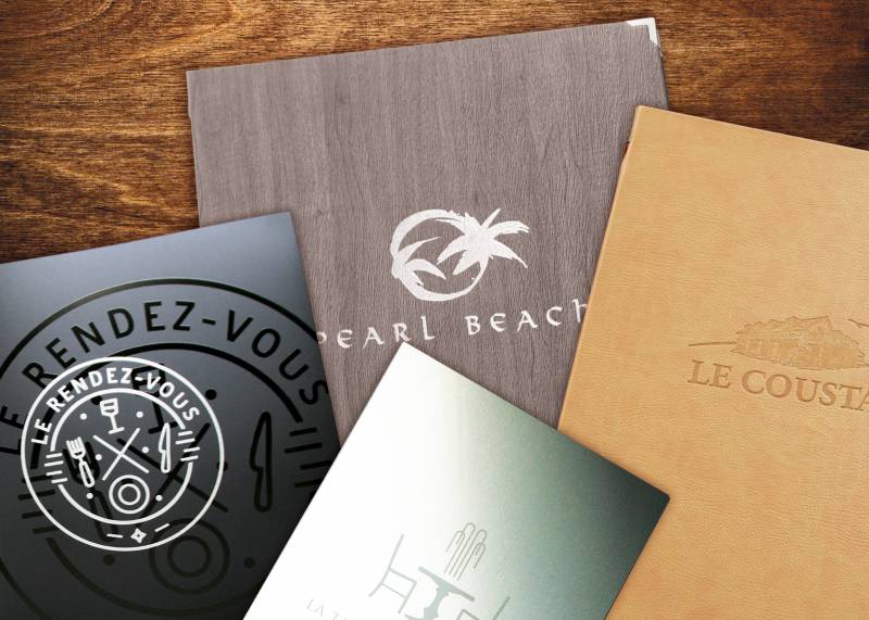 Porte menu personnalisé 13COM spécialiste pour restaurant à Marseille (13)
