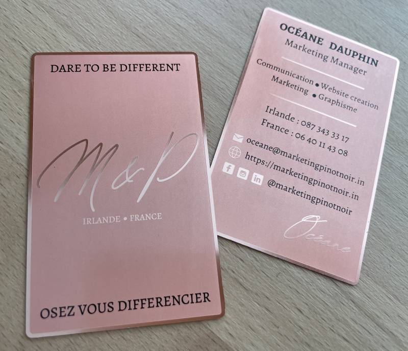 business cards en metal or rose personnalisee pour agence de communication à  Beauvais 60 - Oise