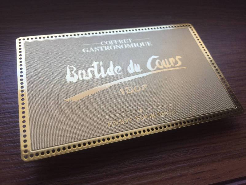 carte métal or design pour hôtel restaurant à Aix en Provence 13