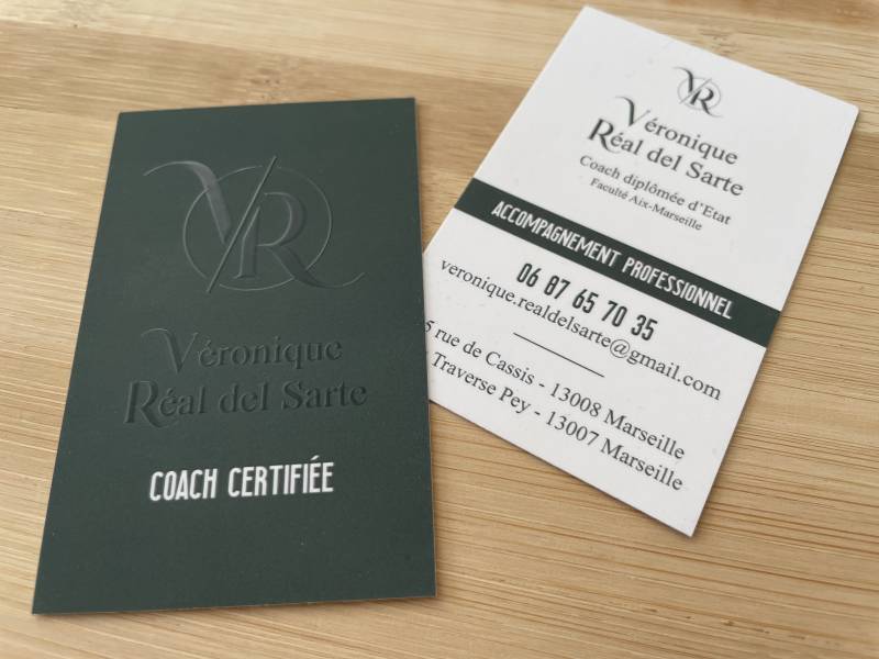 carte personnelle en papier avec vernis selectif 3D pour coach sportif a Marseille 13001