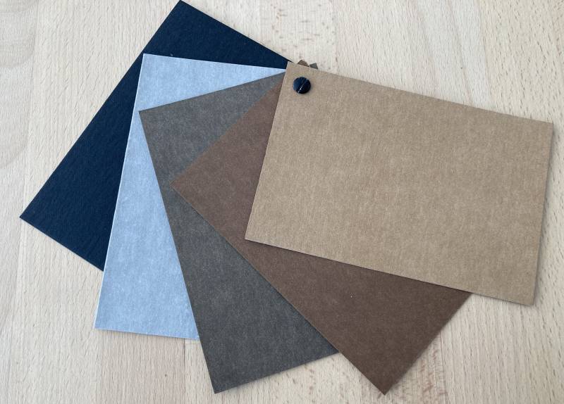 Nuancier de kraft coloris au choix pour menu à pochette ou élastique